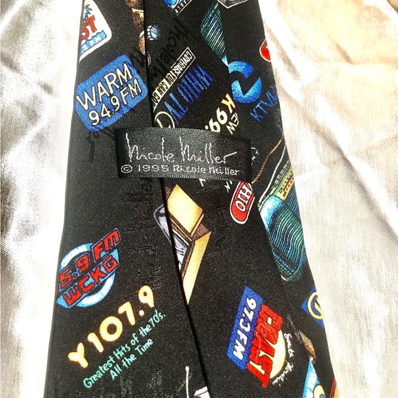 1995 Nicole Miller Black Blue Green Red White Radio Station Party Necktie - Picture 4 of 4
